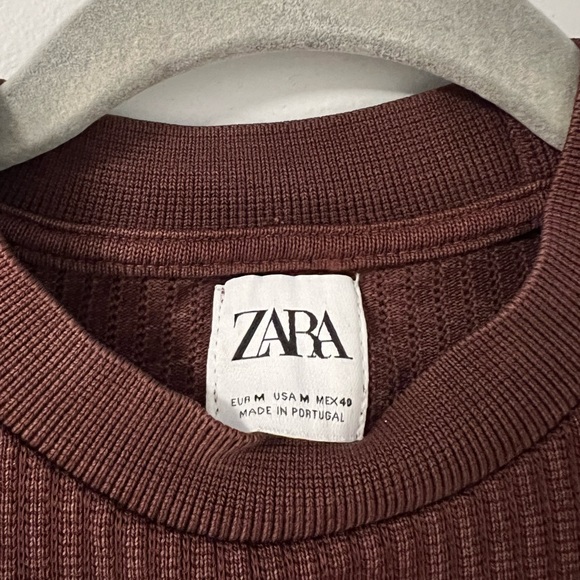 Waffle knit Zara chocolate Turtleneck Tee - Picture 3 of 5